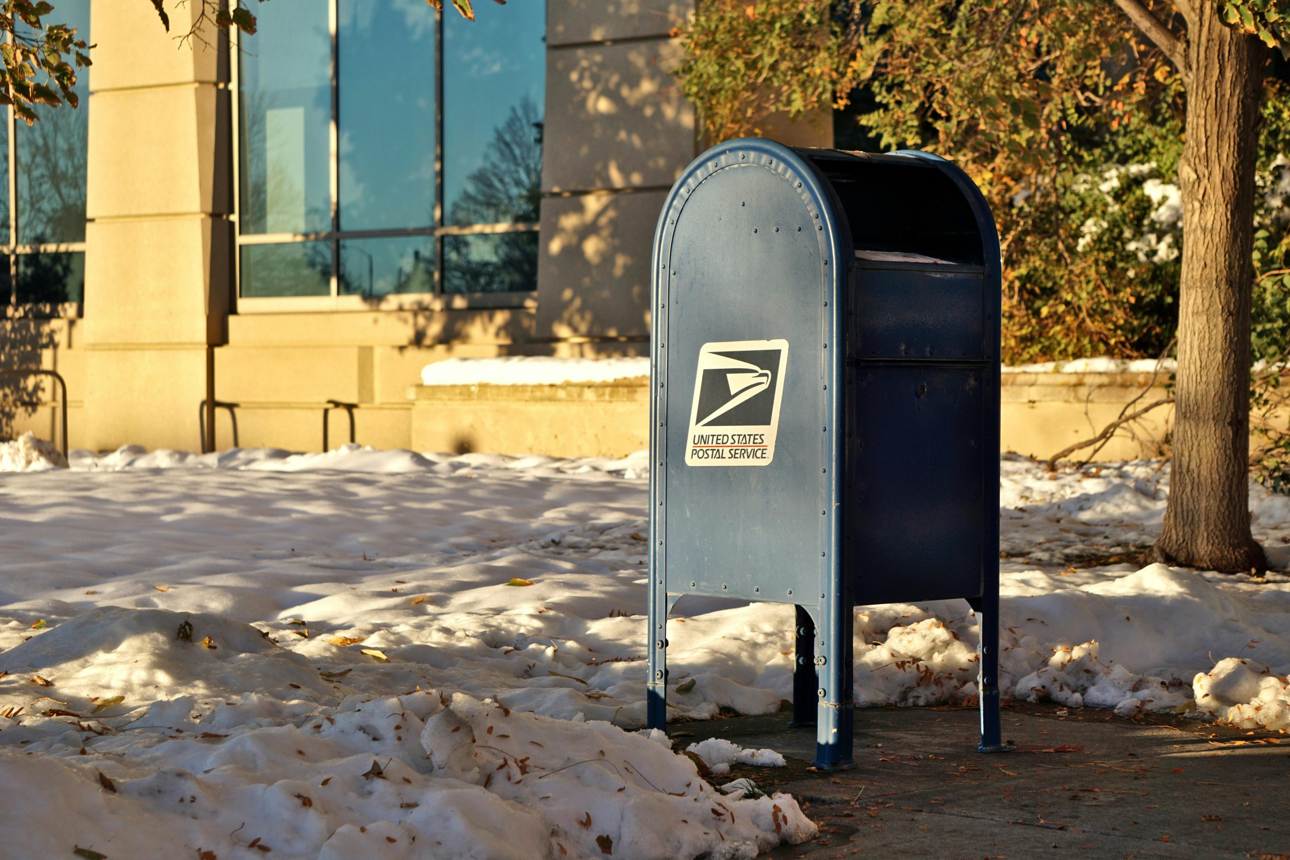 business reply mail vs courtesy reply mail